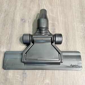 New Dyson Cleaner Flat Out Head Nozzle Hard Surface Floor Tool 06-3219 Low Reach